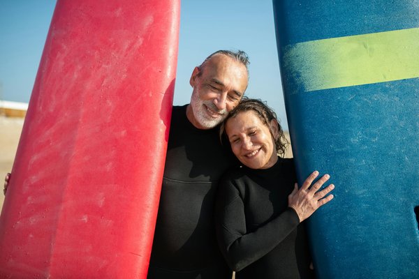 5 postures de yoga pour améliorer l'équilibre des seniors